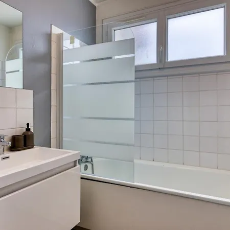 Olivia Avec Place De Parking * Руан