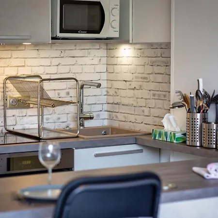 Апартаменты Olivia Avec Place De Parking *