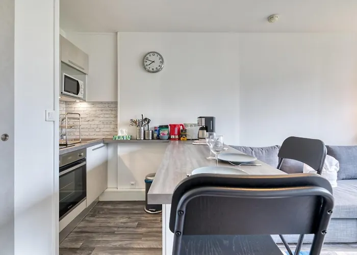 Olivia Avec Place De Parking Apartment Rouen